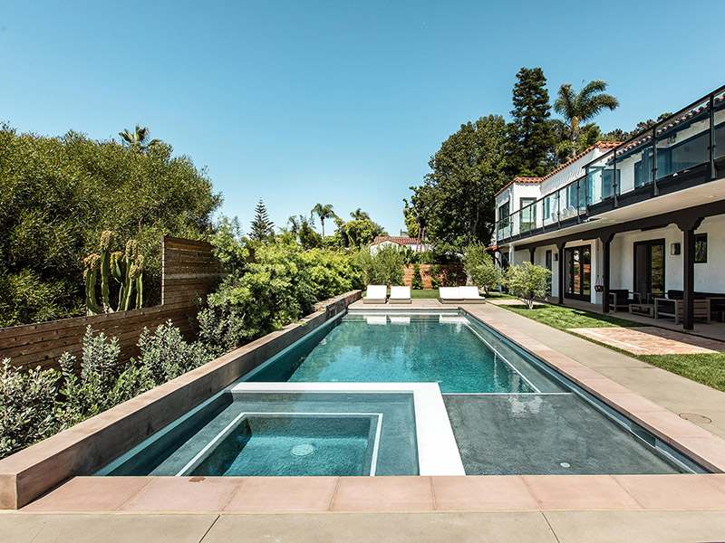 How does a pool alarm work? CAMEREYE